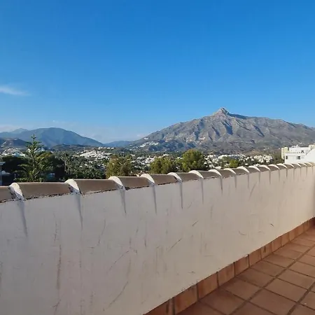Duplex Nueva Andalucia Con Maravillosas Vistas Al Mar Marbella