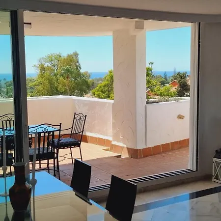 Duplex Nueva Andalucia Con Maravillosas Vistas Al Mar Apartment